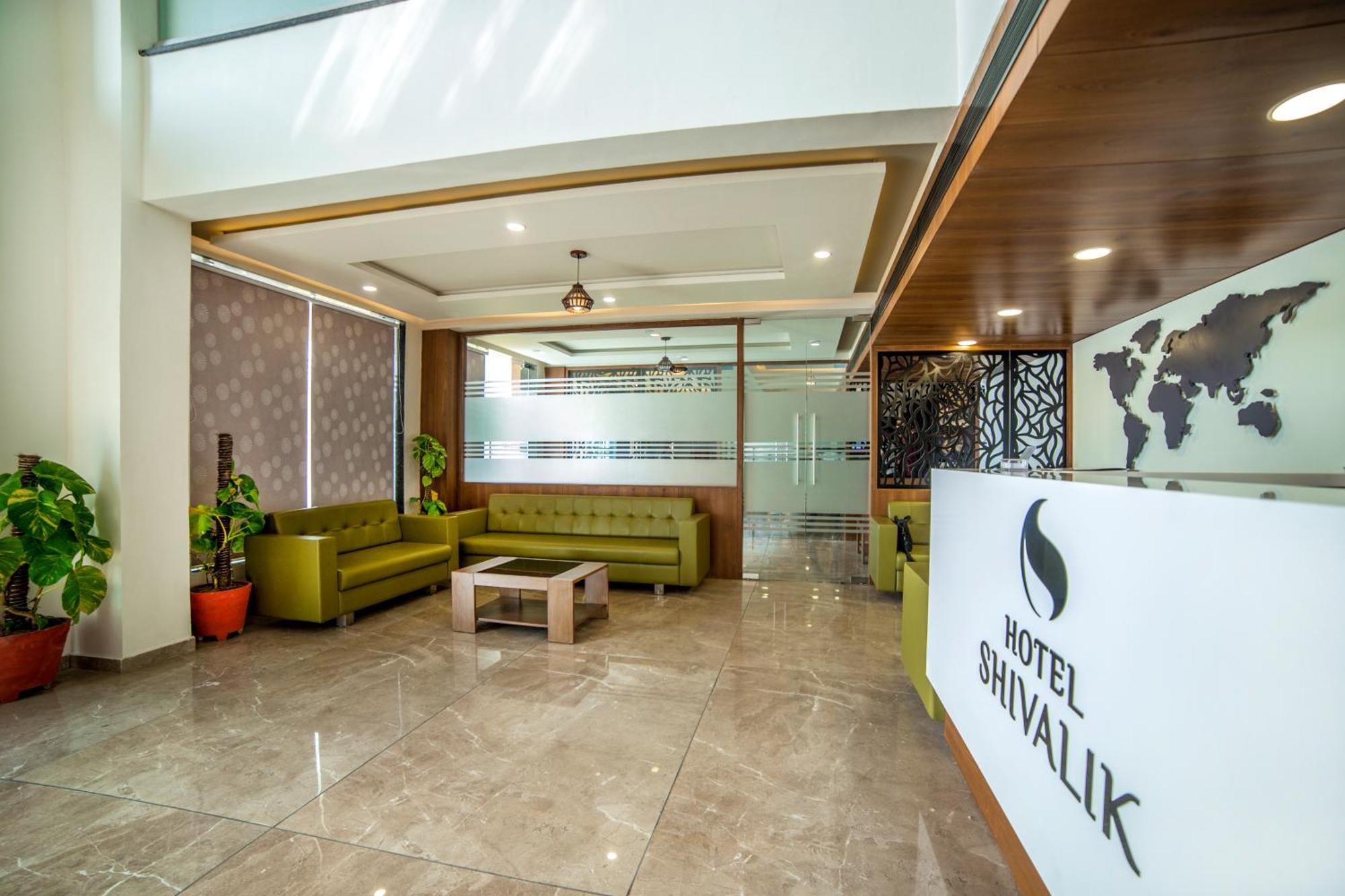 Hotel Shivalik - Mehsana Mahesana 외부 사진