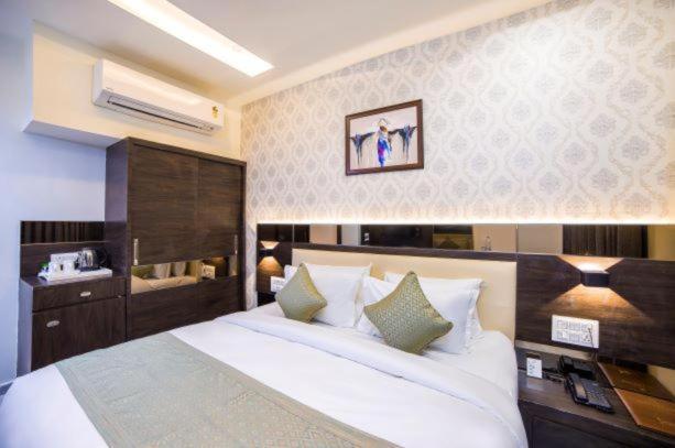 Hotel Shivalik - Mehsana Mahesana 외부 사진